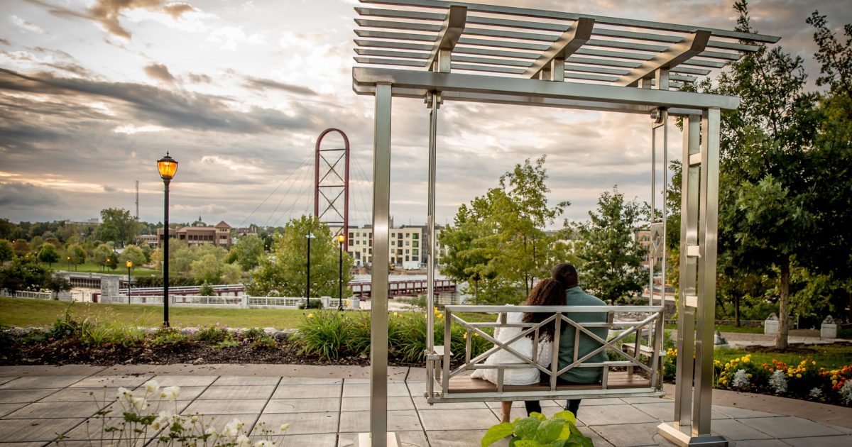 24 Hours in Mishawaka, Indiana